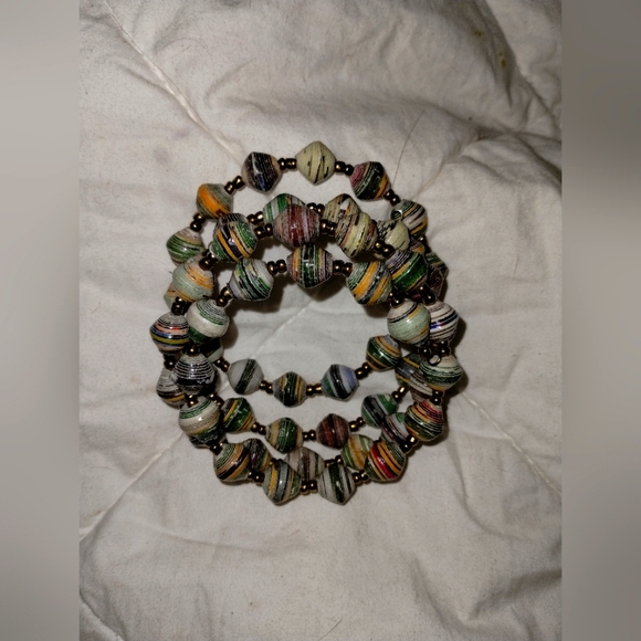 Wrap around beaded bracelet - Picture 3 of 4